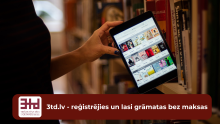Sieviete no bibliotēkas plaukta izņem planšeti ar atvērtu 3td.lv e-grāmatu bibliotēkas skatu