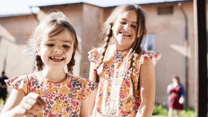 Ekrānšāviņš no filmas Paradīze'89