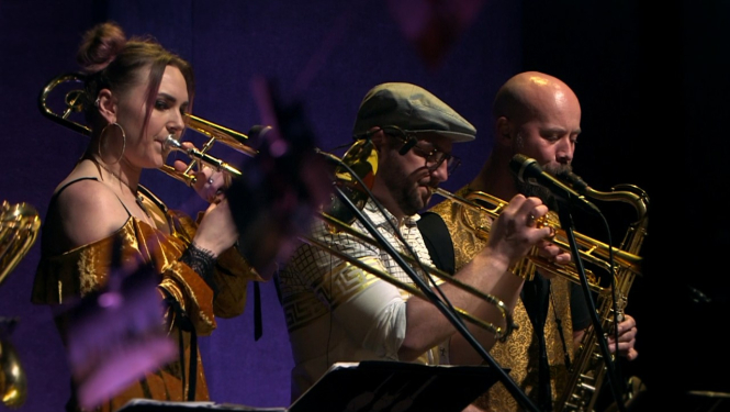 Grupa "Very cool people" koncerta laikā